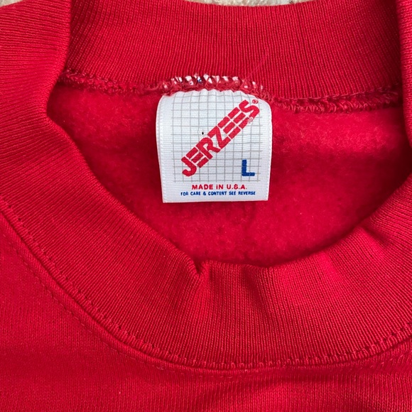 Vintage 90s Looney Tunes Christmas sweatshirt - Picture 4 of 7